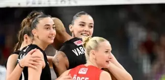 Türkiye-Çin maç beşinci seti kim kazandı? Çin-Türkiye çeyrek final voleybol maçı beşinci set kaç kaç bitti? Türkiye-Çin voleybol maçı son set sonucu!