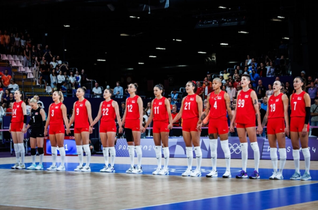 Türkiye-Çin maç özeti, kaç kaç bitti? Türkiye-Çin çeyrek final voleybol maçını kim kazandı? Türkiye-Çin voleybol maç sonucu nedir?