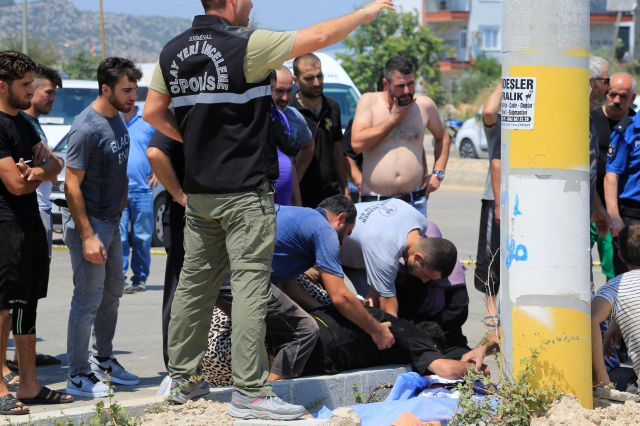 Kontrolsüz kavşakta öldüren kaza! 14 yaşındaki sürücü hayatını kaybetti