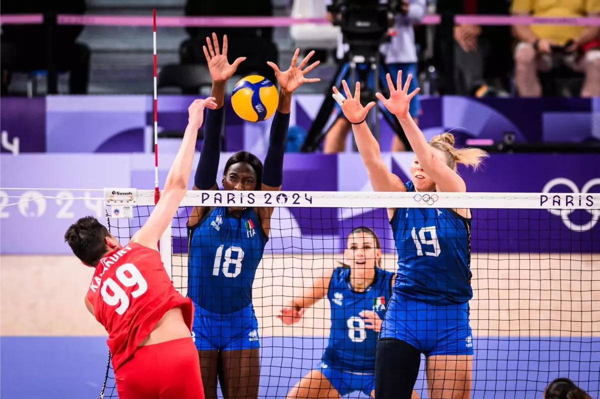 A Milli Kadın Voleybol Takımı İtalya'ya Yenildi