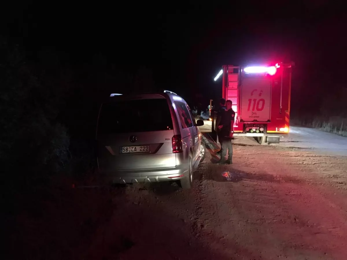 Körfez'de araç uçurumun kenarında asılı kaldı, sürücü yaralandı