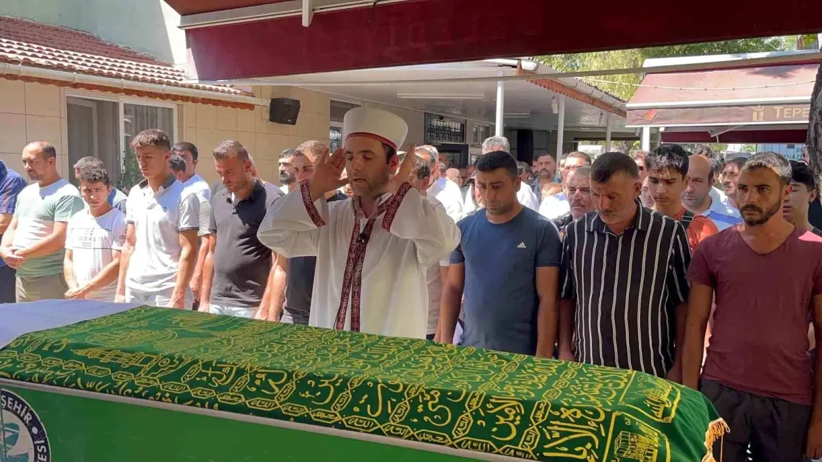 Eskişehir'de sulama kanalına düşen çocuğu kurtaran kahraman hayatını kaybetti