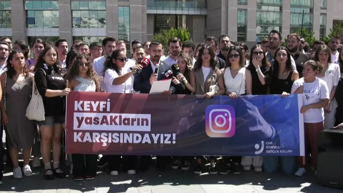 CHP İstanbul İl Gençlik Kolları Instagram'ın erişime kapatılmasına karşı suç duyurusunda bulundu