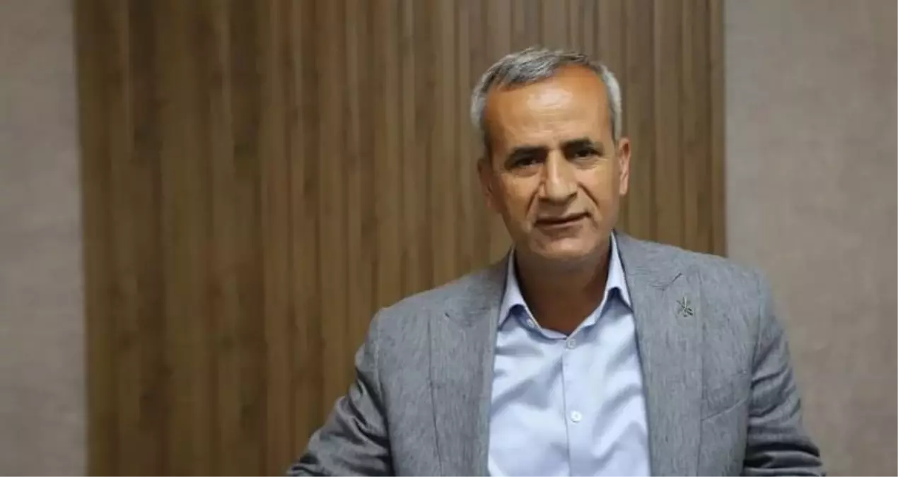 DEM Parti'den seçilen belediye başkanı istifa etti