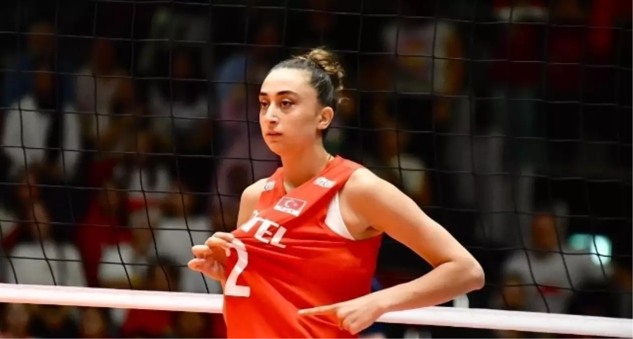Elif Şahin kimdir? Elif Şahin kaç yaşında, nereli boyu kaç evli mi, hangi takımda oynuyor?