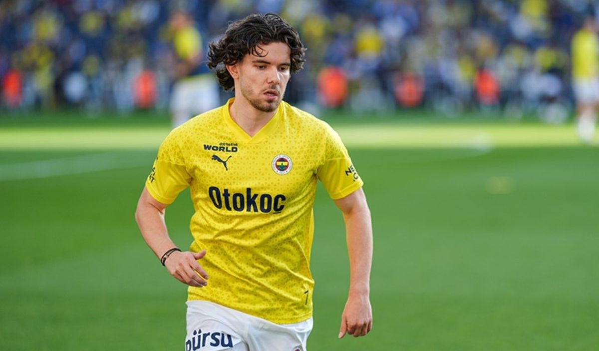 Ferdi Kadıoğlu gidiyor mu? Brighton 35 milyon euro teklif etti