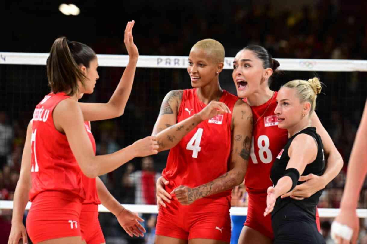 Filenin Sultanları, Paris Olimpiyat Oyunları yarı finalinde İtalya'ya 3-0 yenildi