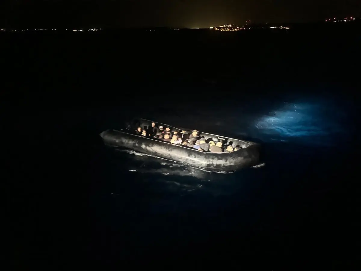 İzmir'de 115 düzensiz göçmen yakalandı