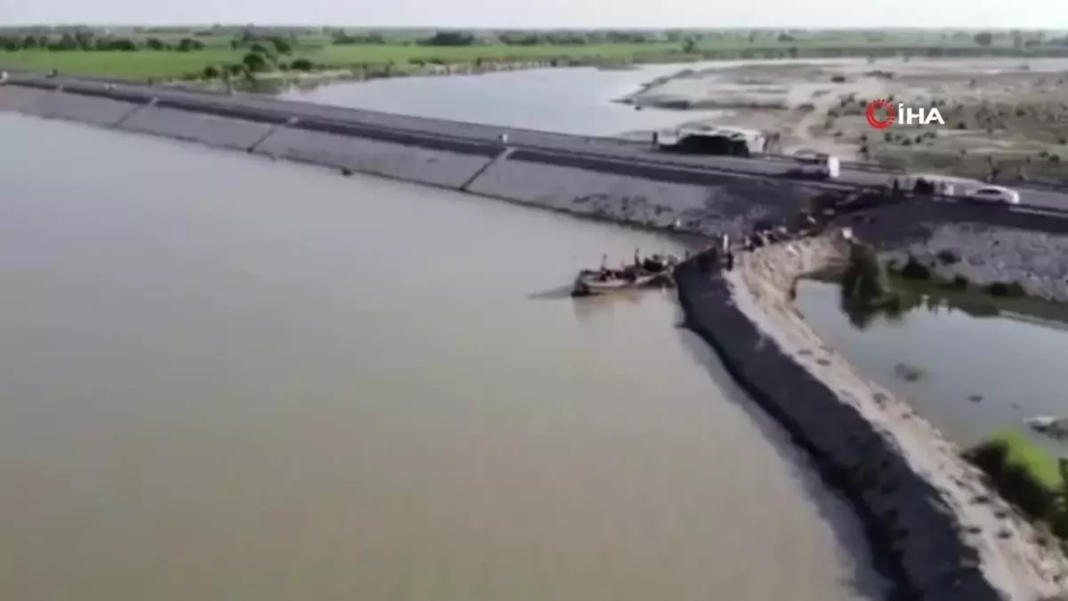 Pakistan'da muson yağmurlarının 6 haftalık bilançosu: 154 ölü