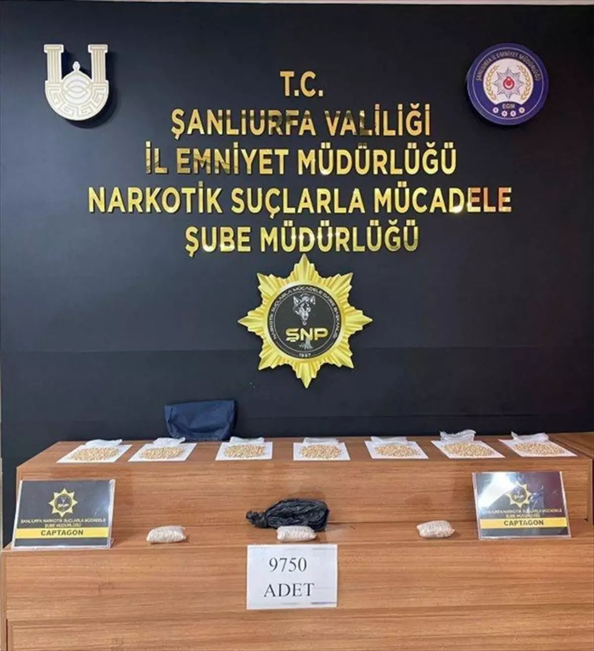 Şanlıurfa'da Uyuşturucu Operasyonunda 8 Şüpheli Gözaltına Alındı