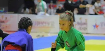 Sinoplu Sporcular 11 Madalya İle Döndü