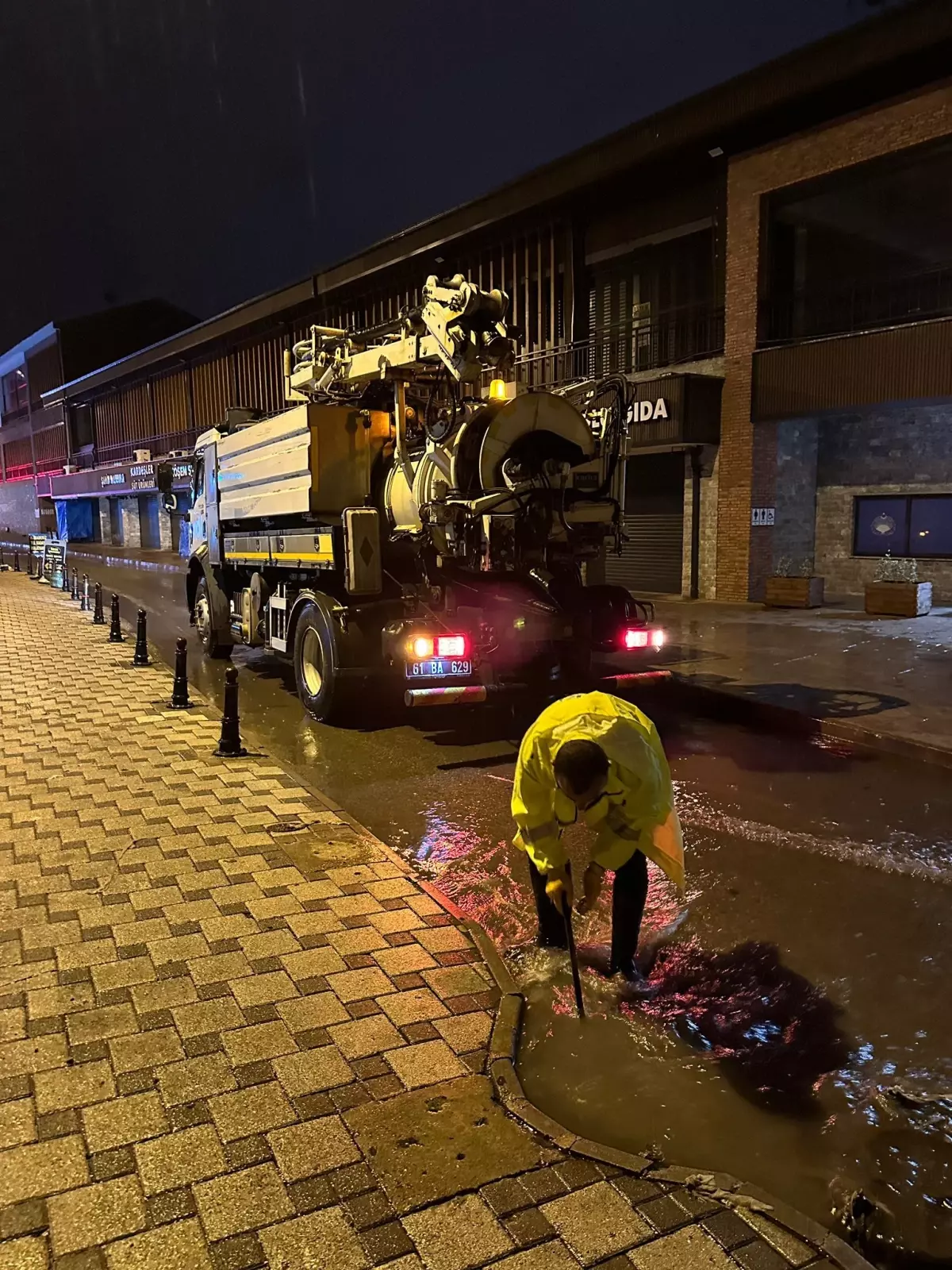 Trabzon'da Sel ve Su Baskınlarına Müdahale