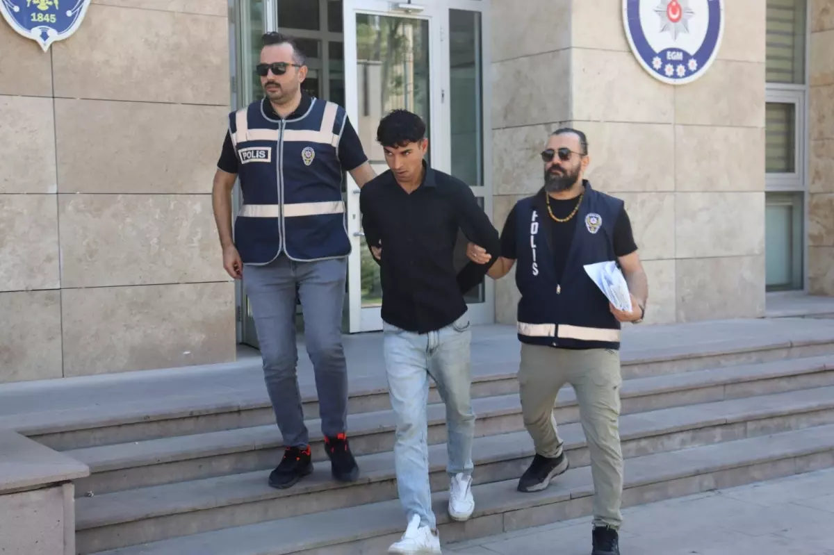 Amasya'da Jandarma Dolandırıcılığı: 131 Bin 600 TL'lik Altınlar Çalındı