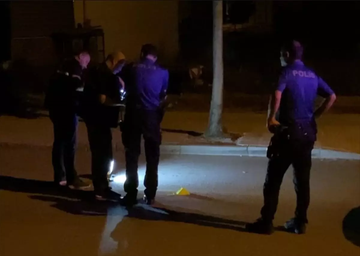 Çorum'da motosiklet çalma kavgası: Baba ile oğlu bıçaklandı