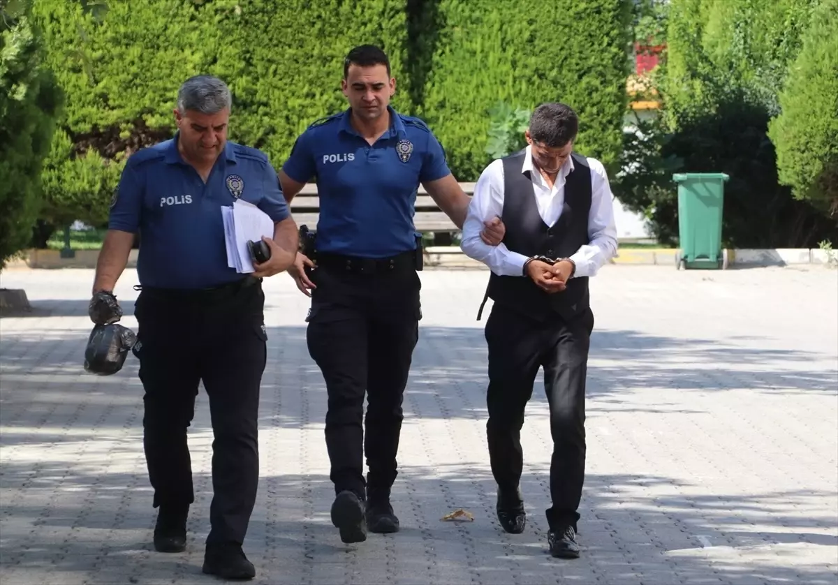 Denizli'de Otomobil Hırsızı Tutuklandı