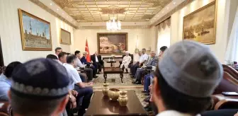 Diyanet İşleri Başkanı Ali Erbaş, Maveraünnehir Yaz Seminerleri'ne katılan akademisyenleri kabul etti