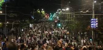 Belgrad'da binlerce gösterici lityum madeni çıkarma projesini protesto etti