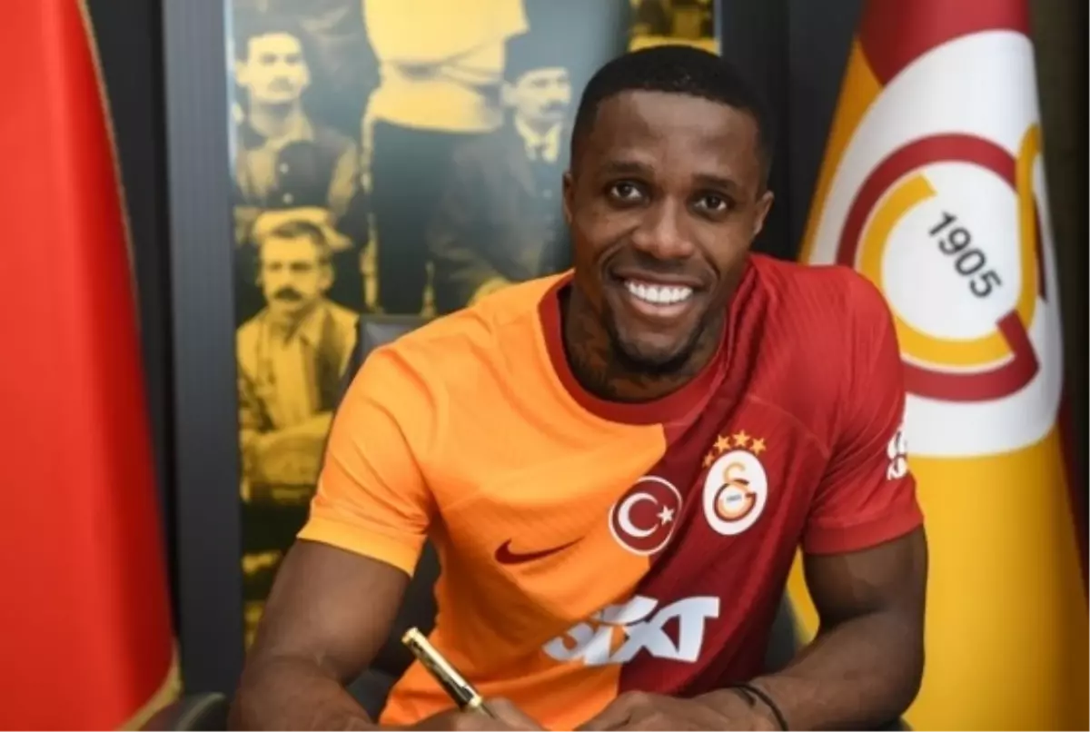 ZAHA Hatayspor maçında yok mu, neden yok, sakat mı, cezalı mı, yedek mi? Zaha neden kadroda yok? Zaha neden oynamıyor?