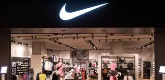 Nike, Türkiye'deki internet alışverişlerini durdurdu