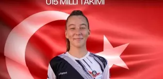 Soma Zafer Spor Kulübü, U15 Kız Milli Futbol Takımına 5 sporcu gönderdi