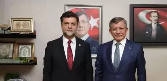 Gelecek Partisi Milletvekilinden dikkat çeken çıkış: AK Parti'ye geçeceksek Genel Başkanımız Davutoğlu ile hep birlikte geçeriz