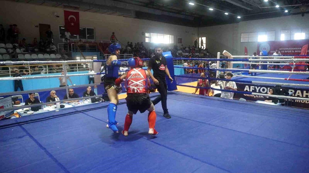 Muaythai İller Arası Zafer Kupası Afyonkarahisar'da Başladı