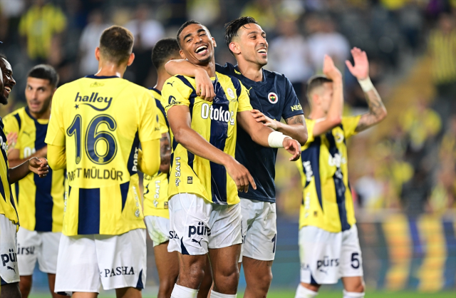 Fenerbahçe- Lille rövanş maçı ne zaman? Fenerbahçe- Lille Şampiyonlar Ligi maçı şifresiz mi, nereden izlenir?