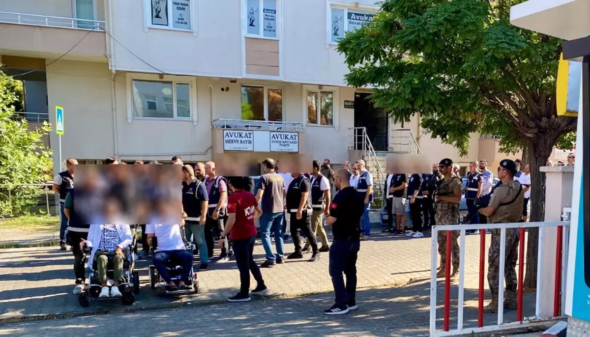 Kırklareli'de Suç Örgütlerine Operasyon: 20 Şüpheli Tutuklandı