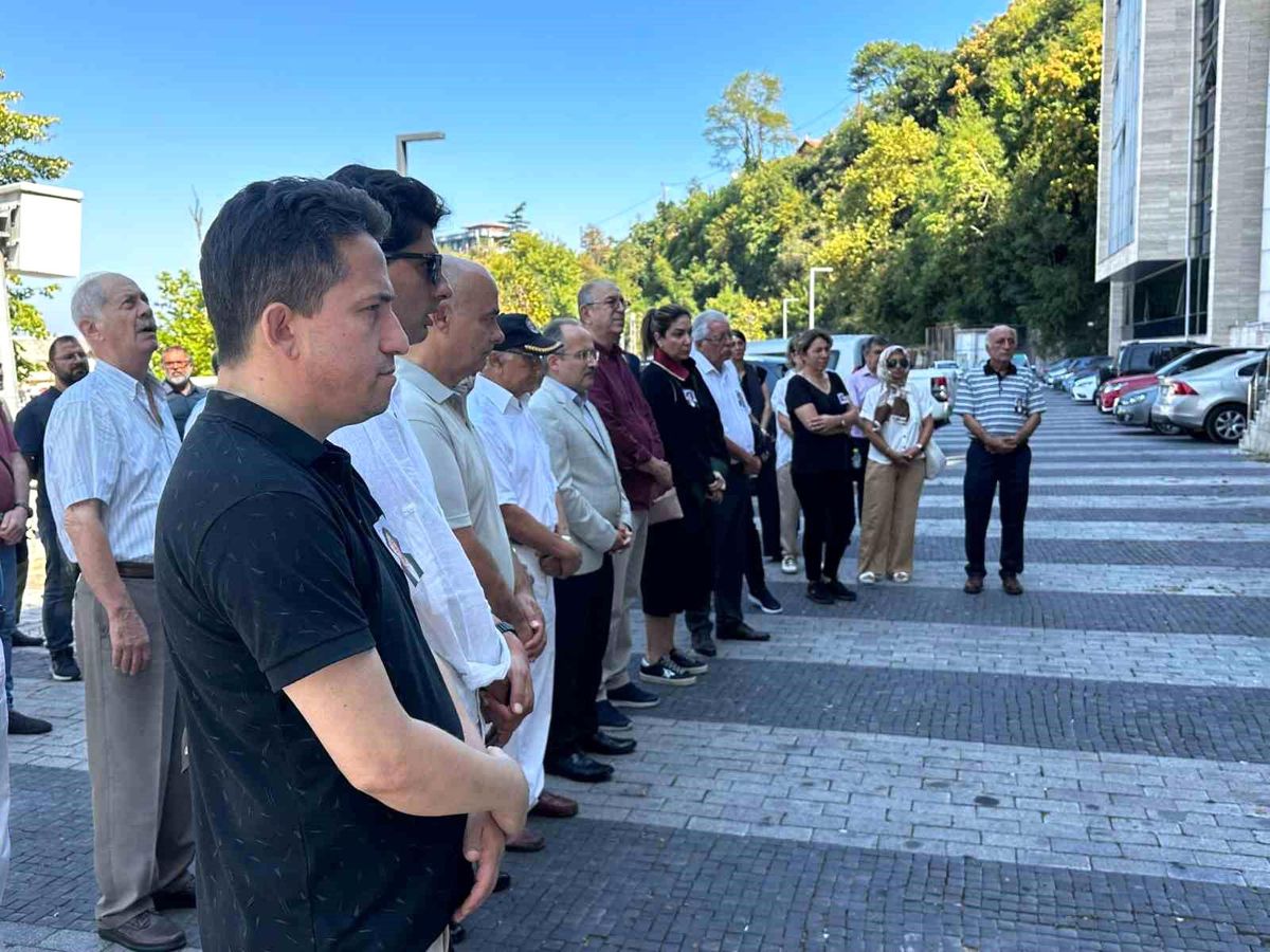 Zonguldak Barosu, Avukat Gülseren Demir'i Son Yolculuğuna Uğurladı