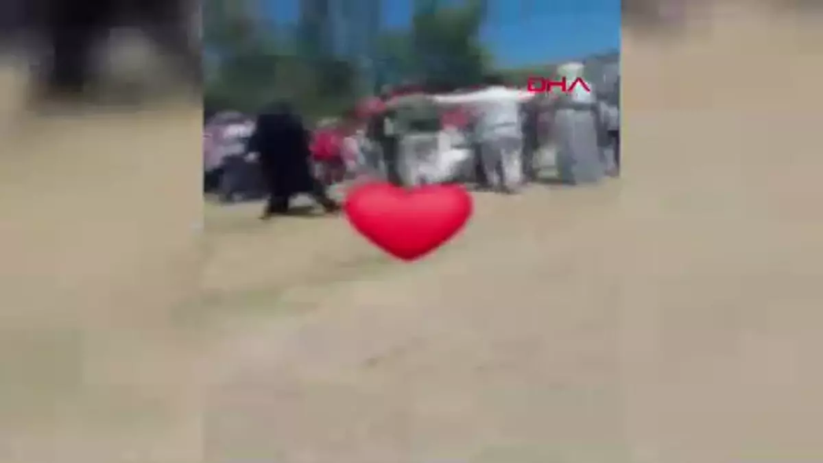 Düğünde silahla havaya ateş açan 4 kişi yakalandı