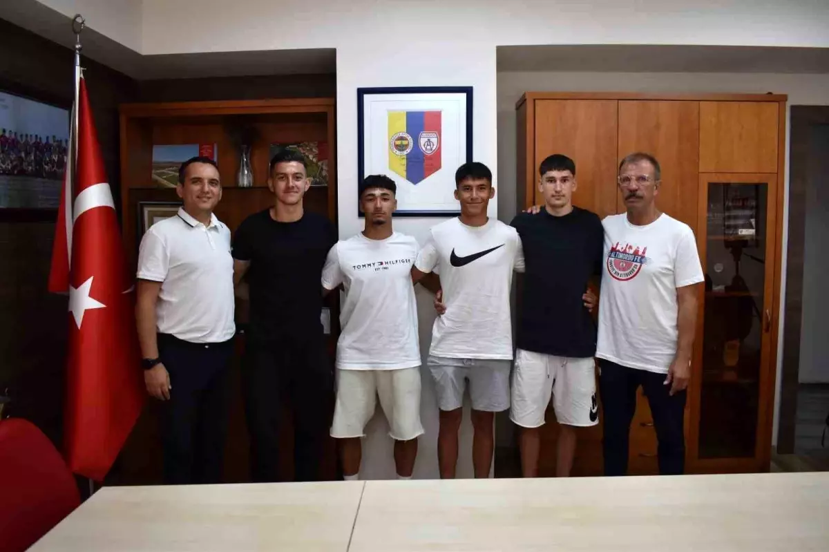Altınordu Akademisi'nden Fenerbahçe'ye 4 transfer