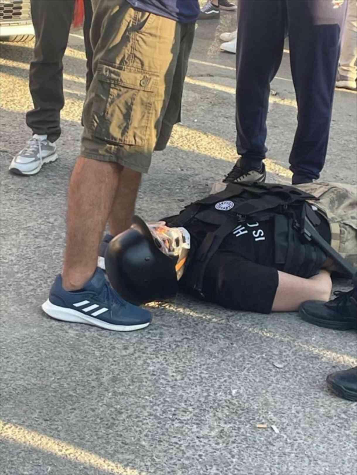 Eskişehir'de ne oldu? Eskişehir'de çay bahçesinde 5 kişiyi bıçakla yaraladı! Olay ne, ne oldu? Eskişehir'de ne oldu? Eskişehir'de çay bahçesinde 5 kişiyi bıçakla yaraladı! Olay ne, ne oldu?