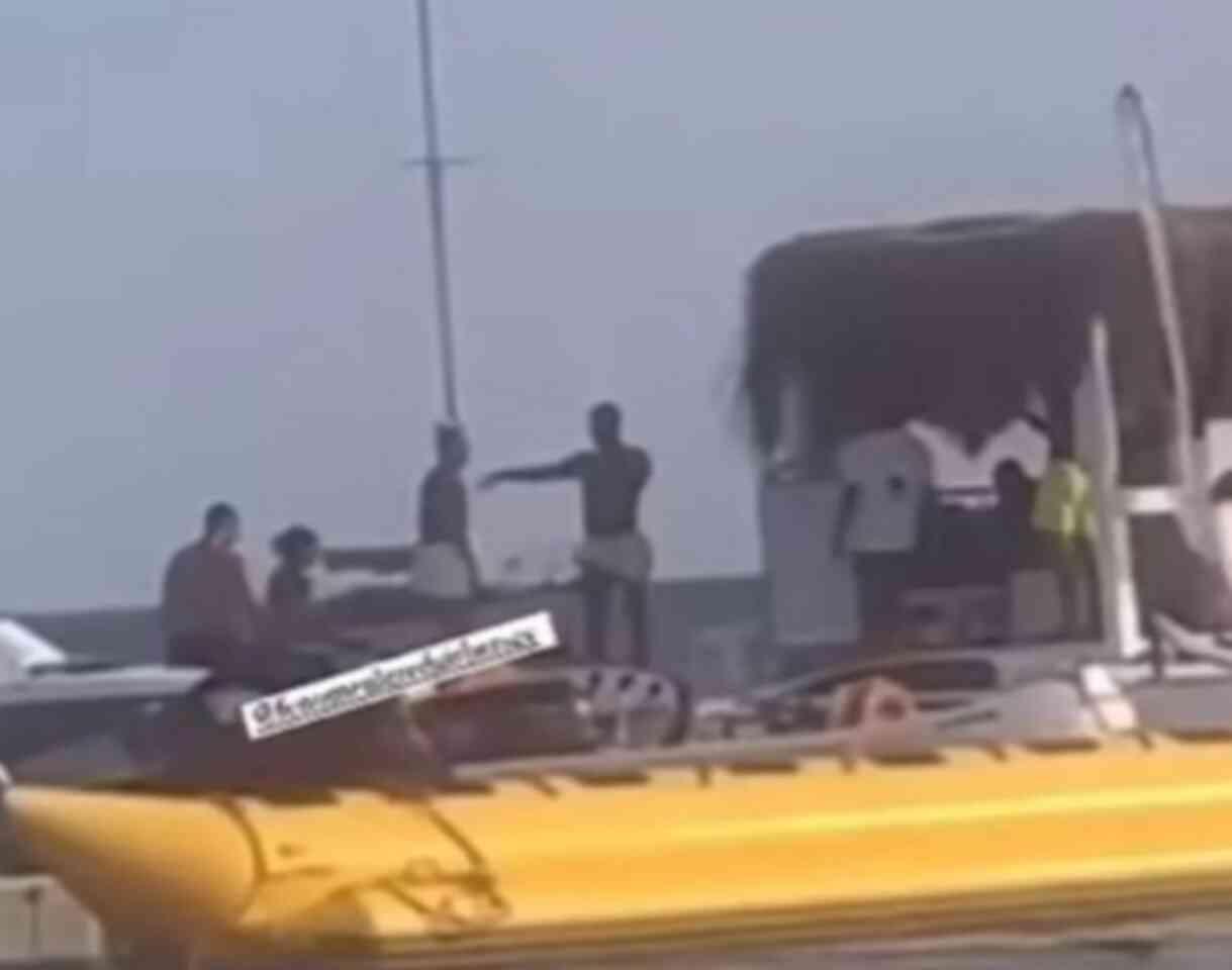 Gökhan Çıra ile Aycan Yanaç sevgili mi? Survivor Aycan ve Gökhan Çıra aşk yaşıyor iddiaları!