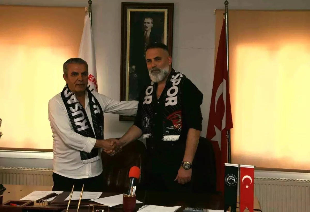 Kuşadasıspor, Bülent Ataman ile anlaştı