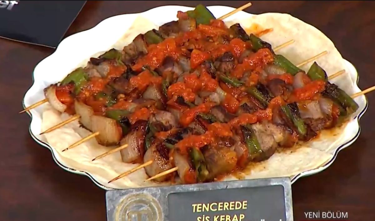 MasterChef Tencere Şiş Kebap tarifi! En güzel Tencerede Şiş Kebap tarifi! Tencere Şiş Kebap tarifi nasıl yapılır? Tencerede Şiş Kebap için malzemeler!
