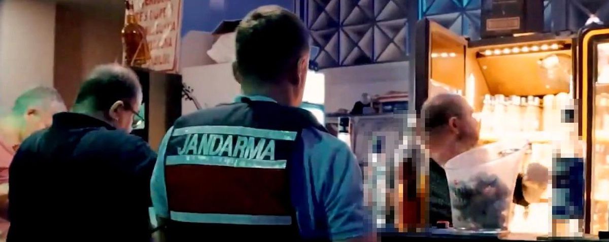 Afyonkarahisar İl Jandarma Komutanlığı İçkili Eğlence Yerlerini Denetliyor