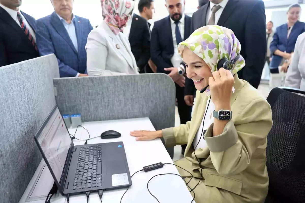 Bakan Göktaş çağrı merkezini arayan gencin nikah davetine katılma sözü verdi