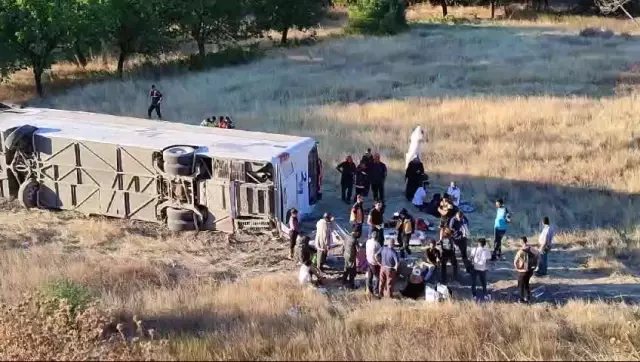 Passenger bus rolled over the cliff in Akçadağ: 3 seriously injured and 11 injured