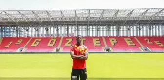 Göztepe, Malcom Bokele ile sözleşme imzaladı