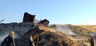 Bingöl'ün Karlıova ilçesinde ahırda çıkan yangın söndürüldü