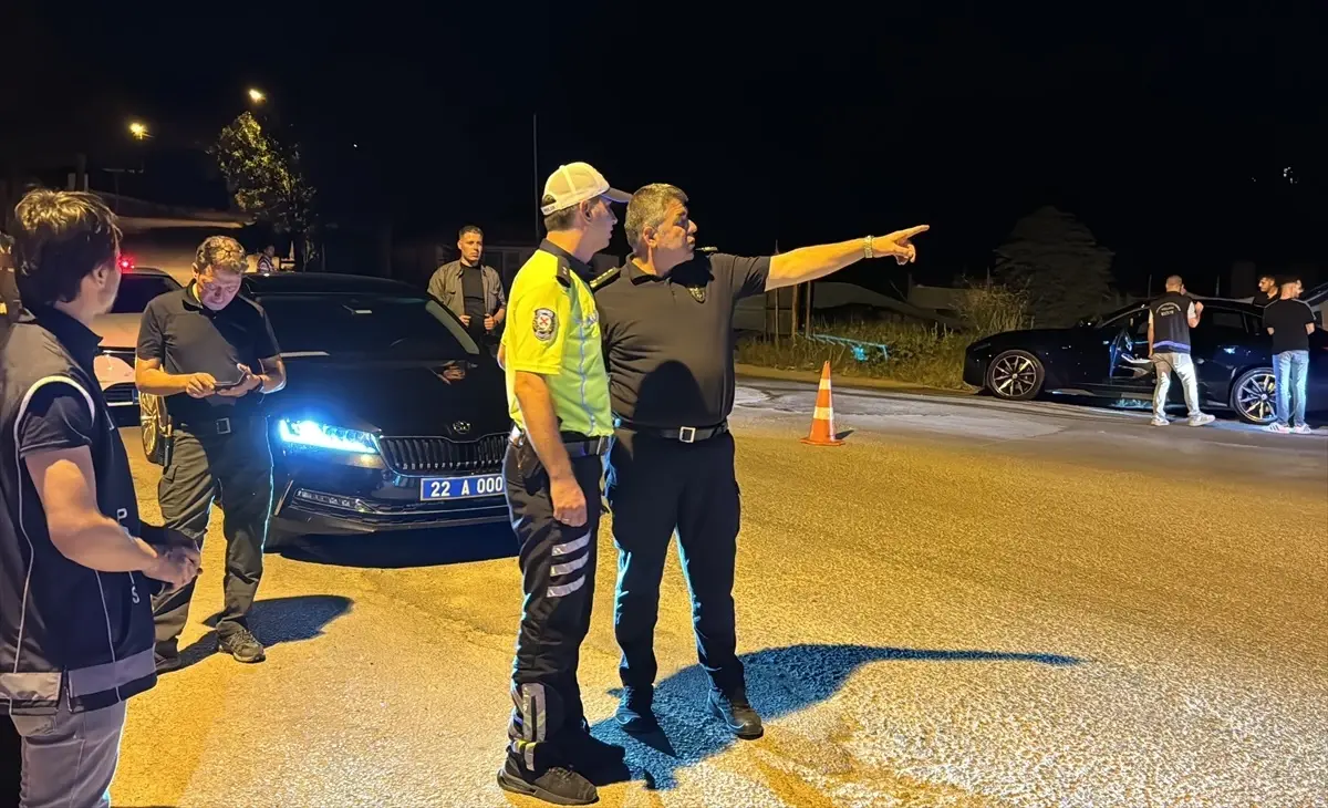 Edirne Emniyet Müdürü Asayiş Uygulamasına Katıldı