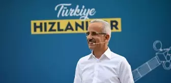 Ulaştırma ve Altyapı Bakanı Abdulkadir Uraloğlu Stajyer Öğrencilere Seslendi