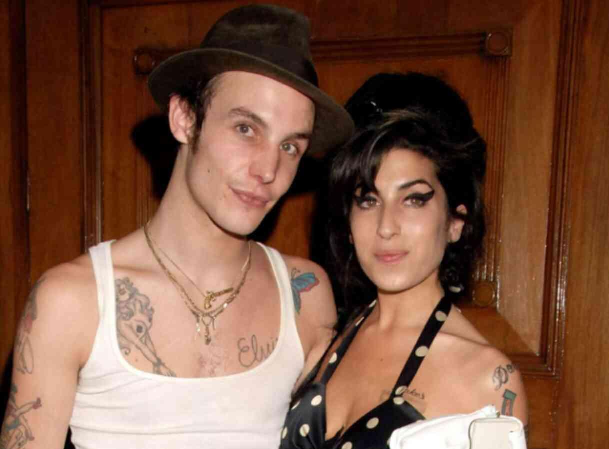 Amy Winehouse neden öldü? Amy Winehouse kaç yaşında öldü?