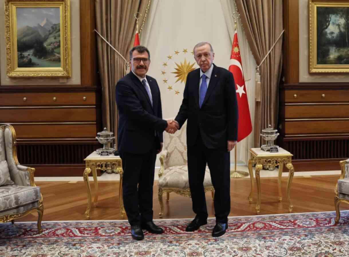 Hasan Mandal kimdir? İTÜ Rektörü Hasan Mandal kaç yaşında ve nereli?