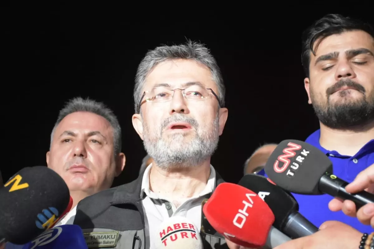 Bakan Yumaklı: Yangının Çıkış Sebebi 3 Kişinin Piknik Amaçlı Yakmış Oldukları Ateşten