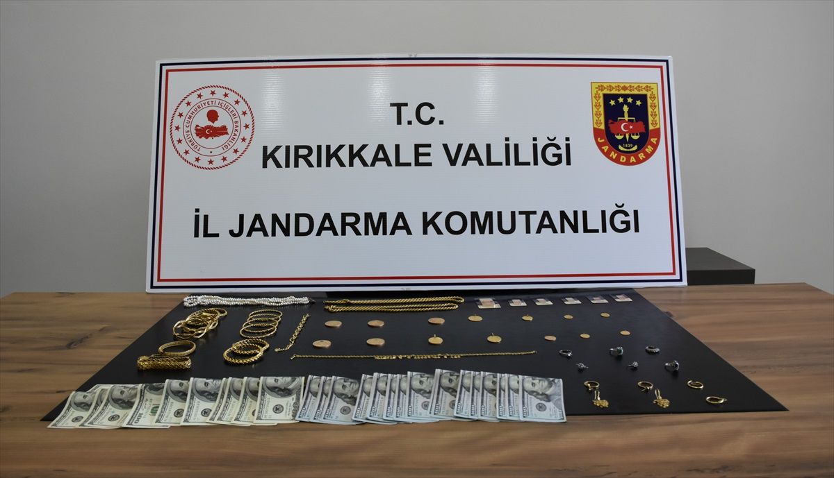 Kırıkkale'de Kendisini Polis Olarak Tanıtan Şüpheli Yakalandı