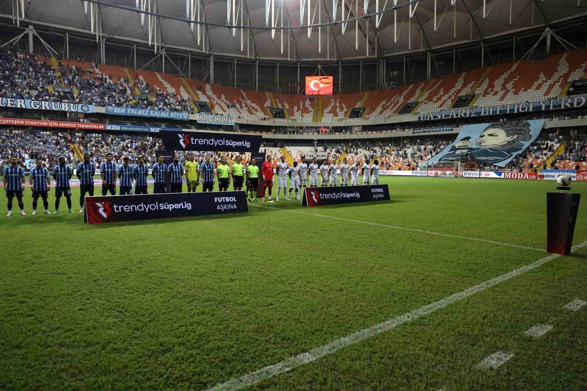 Adana Demirspor ile Çaykur Rizespor'un mücadelesi golsüz eşitlikle başladı