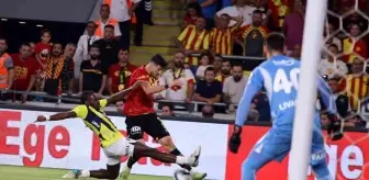 Fenerbahçe, Göztepe'yi 2-0 mağlup etti