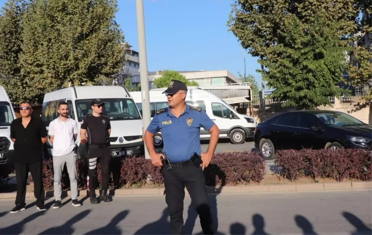 Esenyurt'ta Genel Asayiş ve Huzur Denetimi: 6 Gözaltı, 53 Bin Lira Cezası
