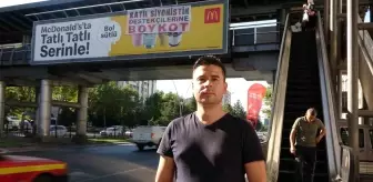 Kayseri'de McDonald's Reklamına Boykot Pankartı Asıldı